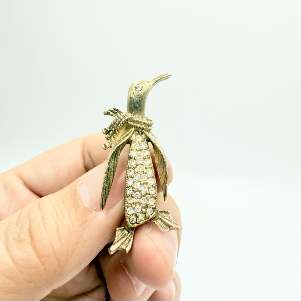 Vintage Clear Rhinestone Gold-tone Penguin Brooch